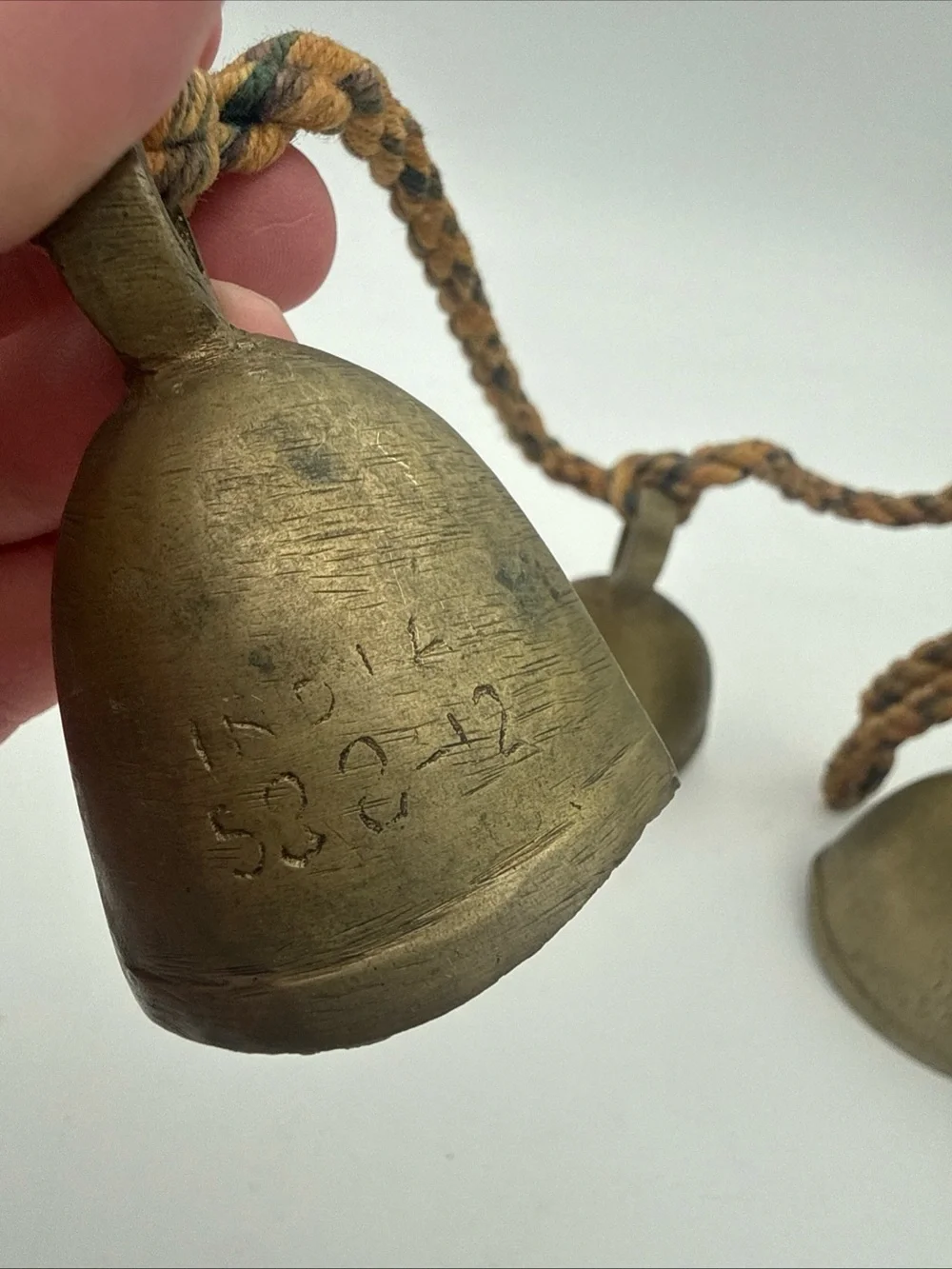 VTG hanging brass bells India Bells of Sarna / rustic harmony bells